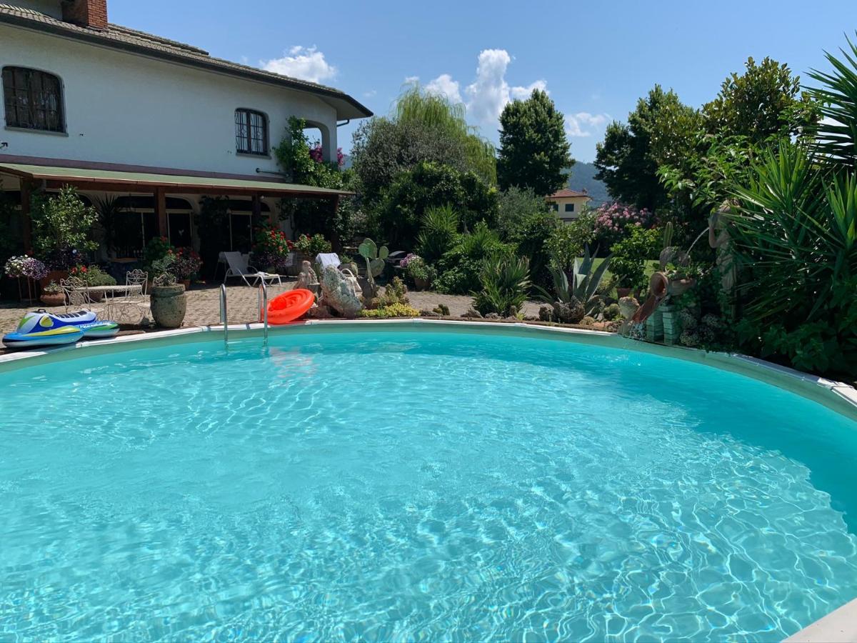La Bouganville - Piscina E Relax Камайоре Экстерьер фото